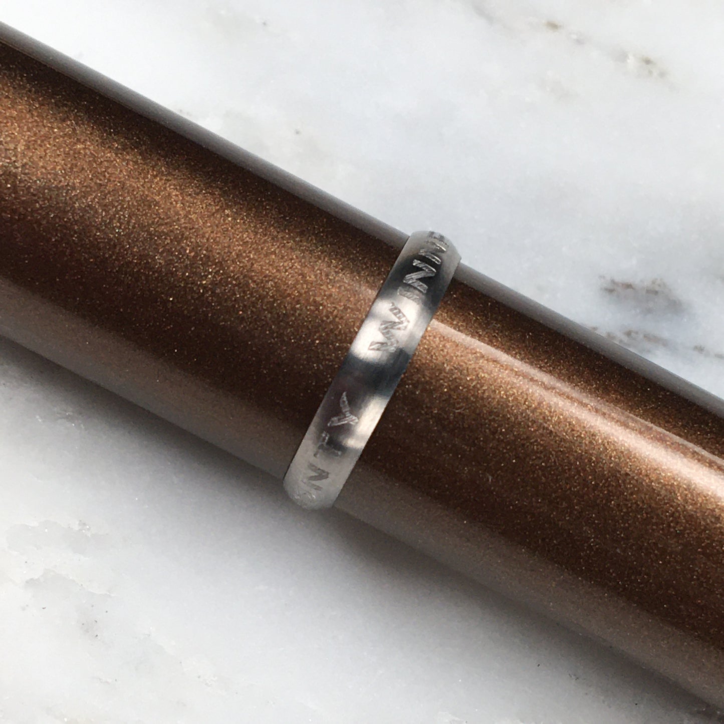 Model 3. Cigar-Style Fountain Pen with Titanium Rollstop. Muscovado.