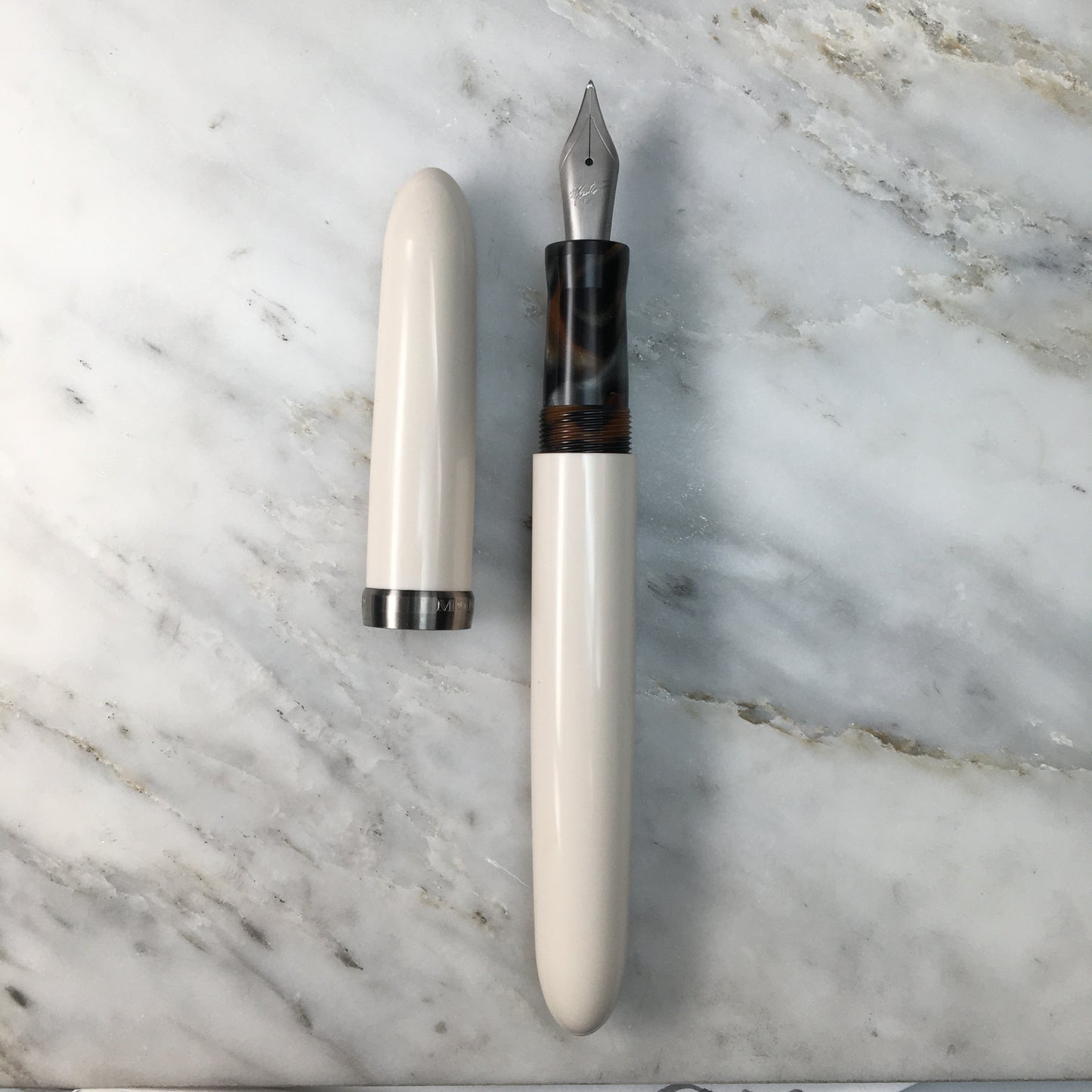 Model 3. Cigar-Style Fountain Pen with Titanium Cap Ring. Gardenia.