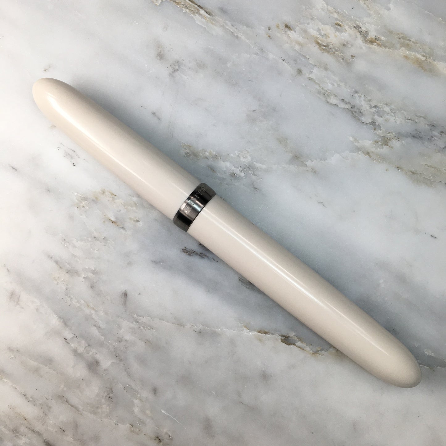 Model 3. Cigar-Style Fountain Pen with Titanium Cap Ring. Gardenia.