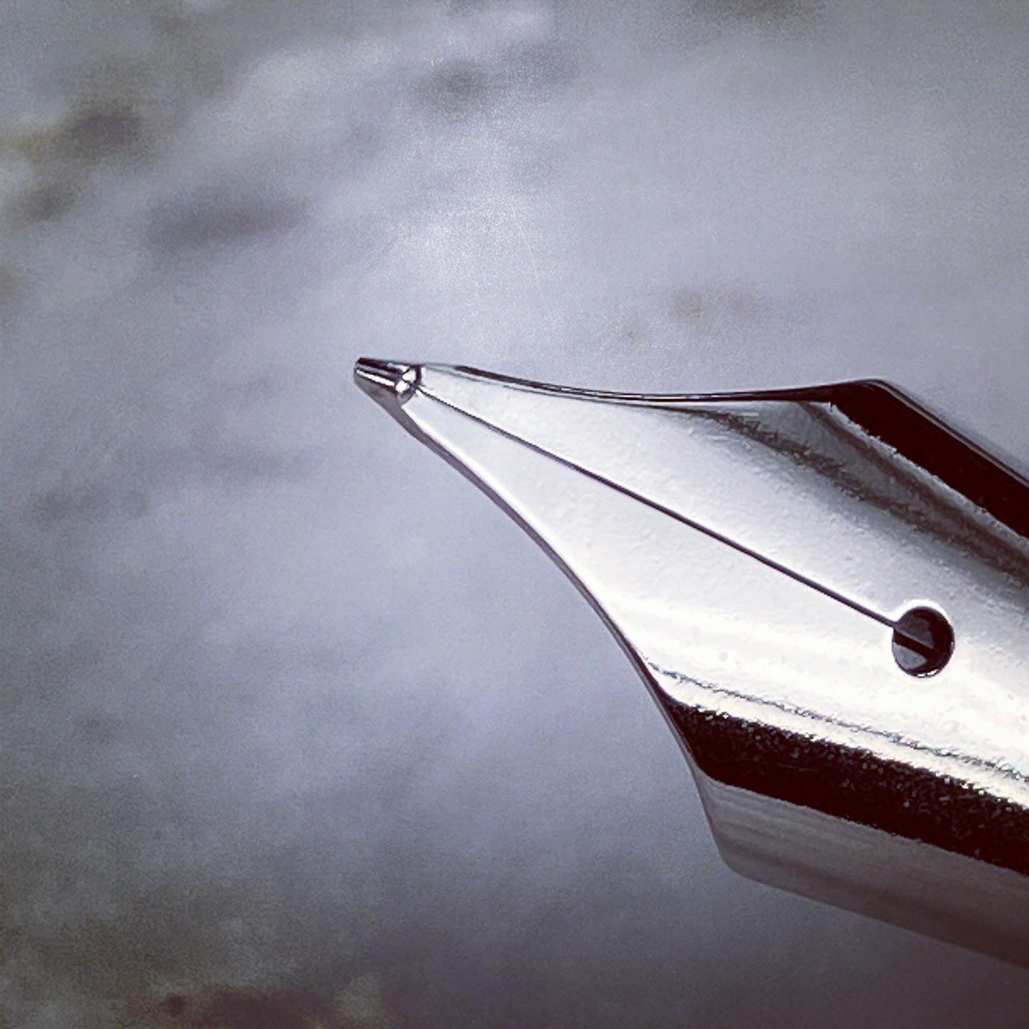 The Utility Nib with Titanium Housing