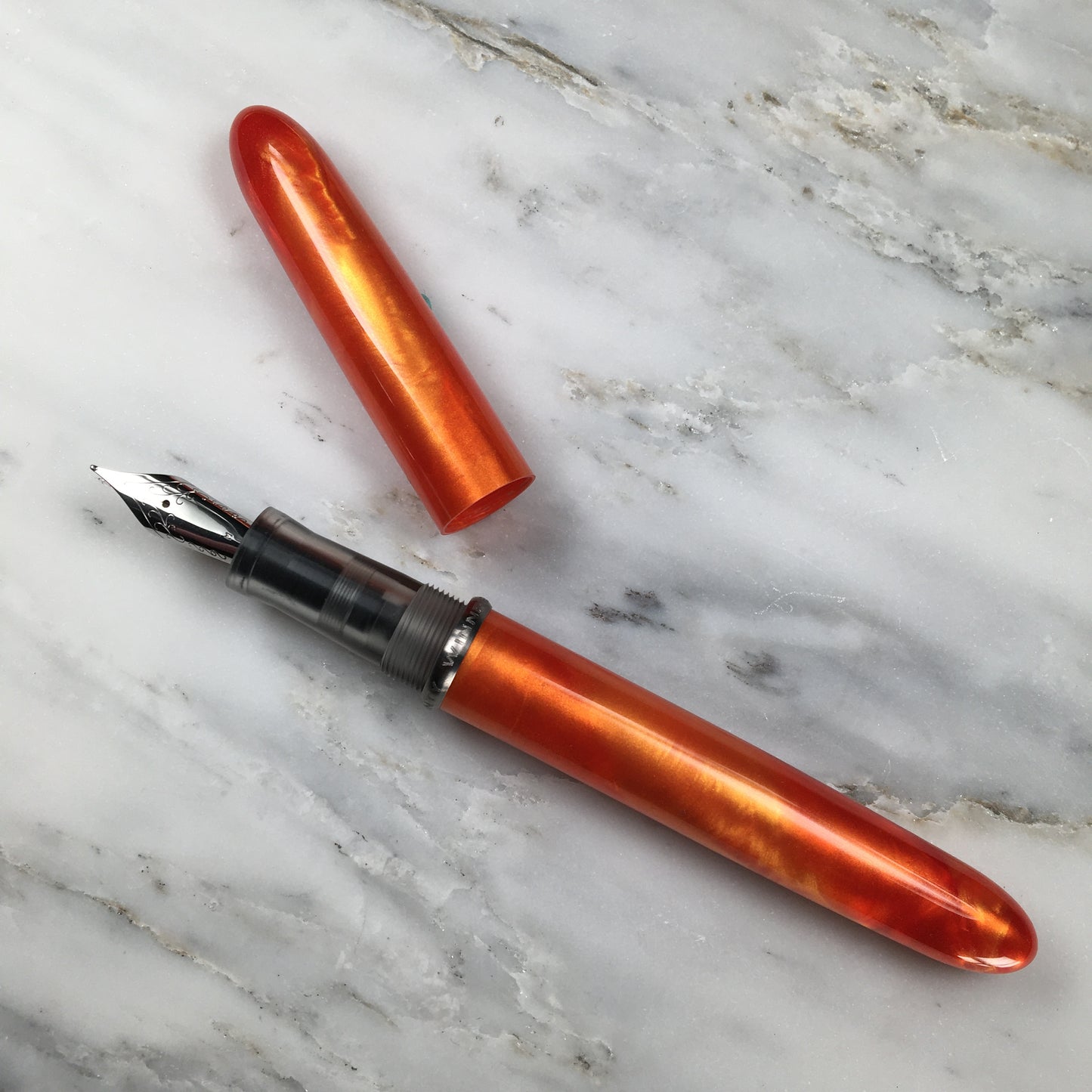 Model 3. Cigar-Style Fountain Pen with Titanium Rollstop. Magma.