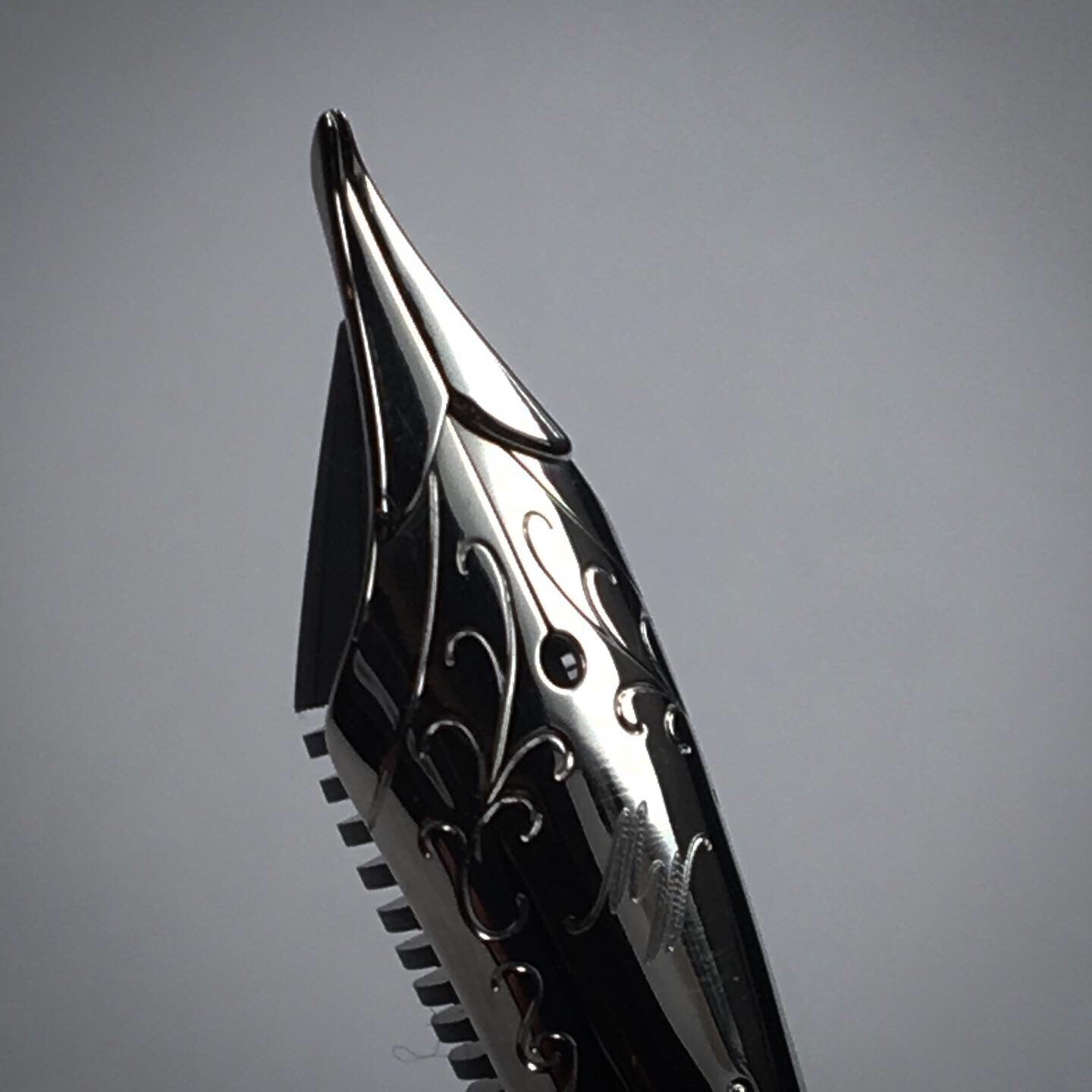 The Avocet Sculpted Fude Nib